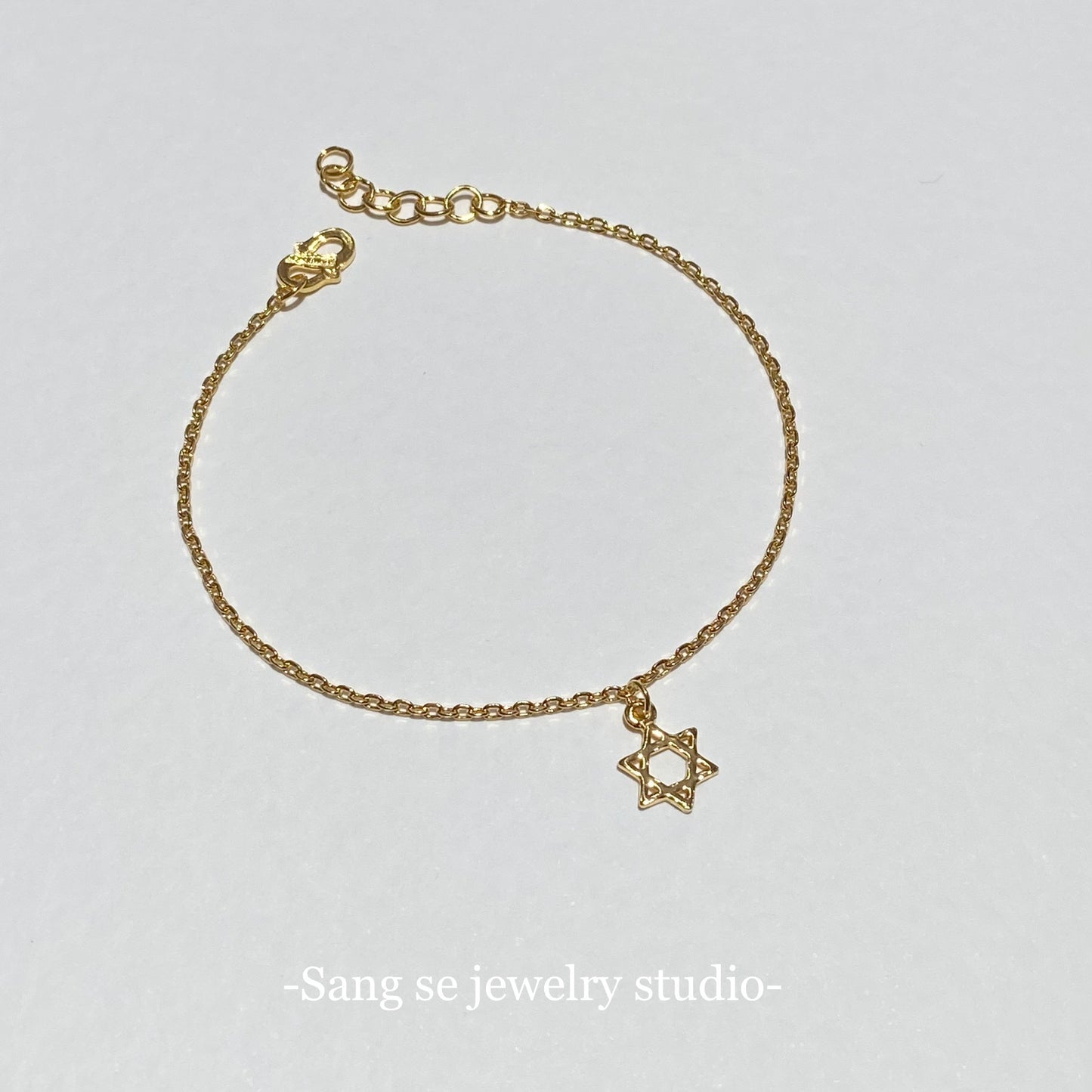 【大衛之星𝕊𝕥𝕒𝕣 𝕠𝕗 𝔻𝕒𝕧𝕚𝕕】新系列-24k黃金手鍊-松室貴金屬