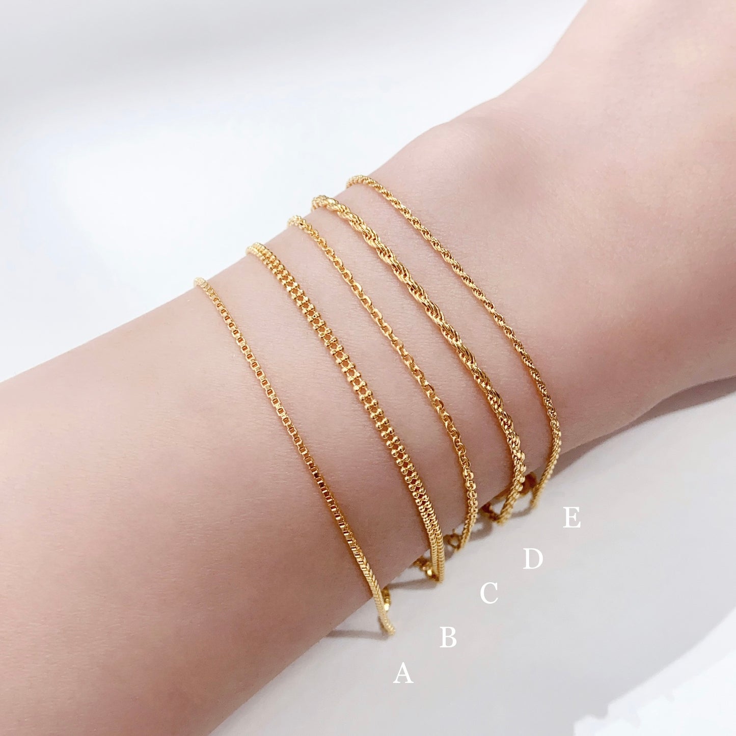 ɢᴏʟᴅ ᴄʜᴀɪɴs x 5,黃金手鍊