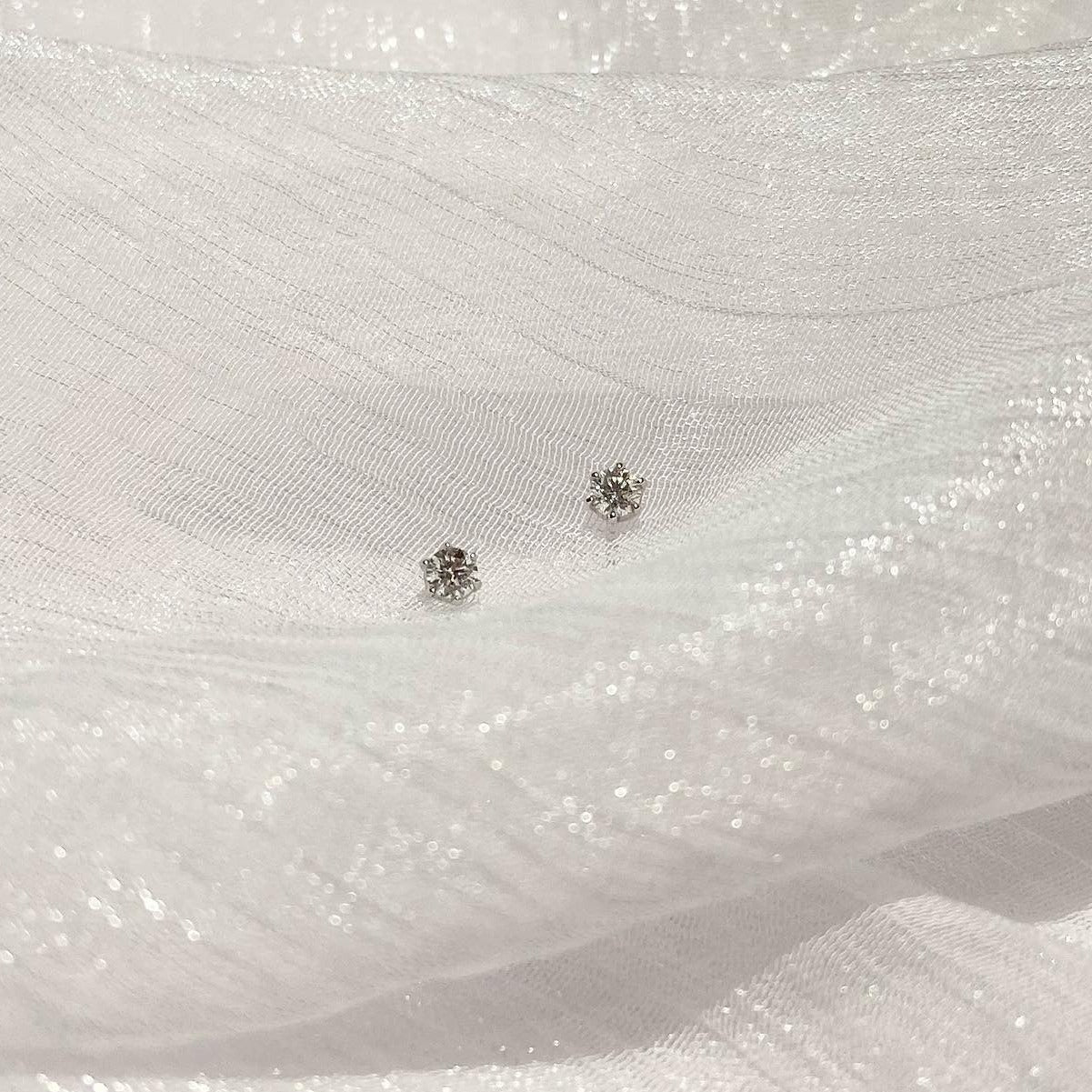 迷你小鑽耳環-松室貴金屬-珠寶設計工作室