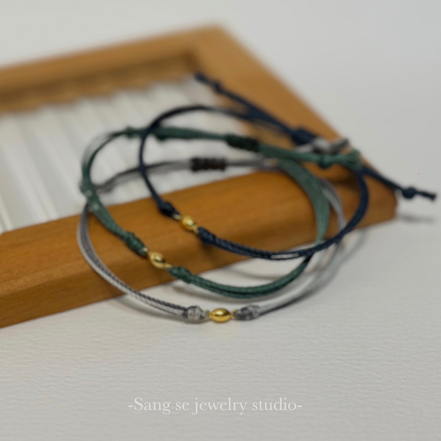 𝗠𝗶𝗹𝗹𝗲𝘁 米粟多線款，黃金手繩